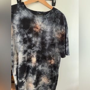 PacSun Tie Dye Scallop fit tee XL